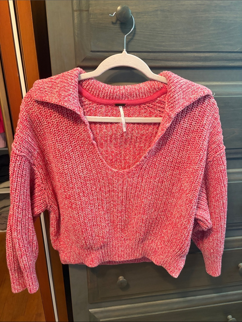 Free People Pink Marled Off-the-Shoulder V-Neck Sweater - Picture 1 of 1
